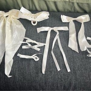 Elegant White Hair Accessories Set